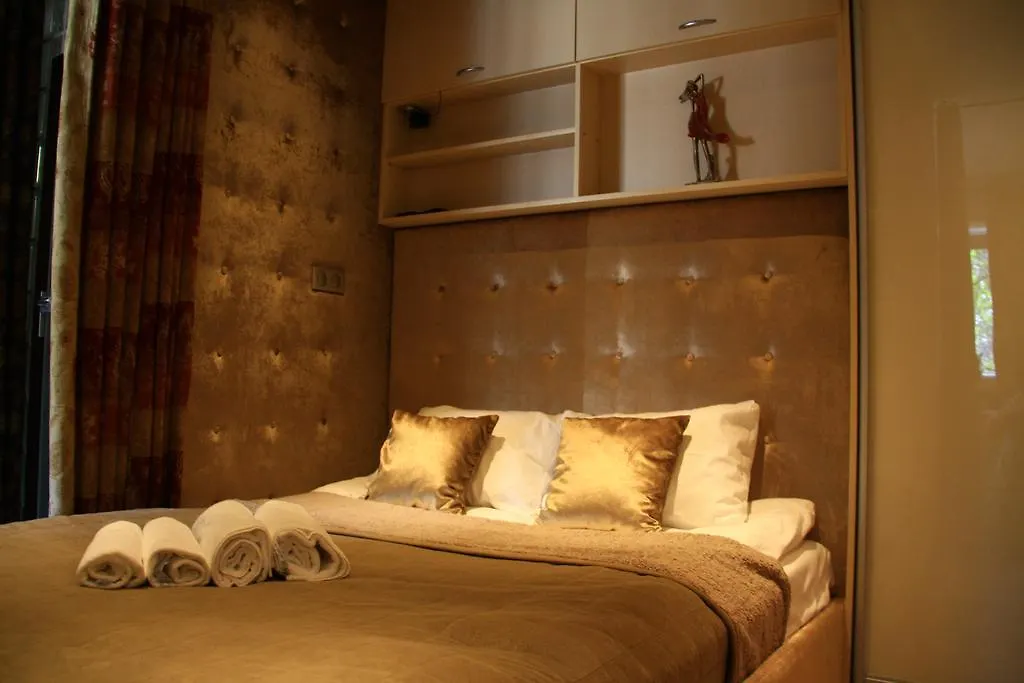 Old Muranow Apartment By Warsawresidence Group